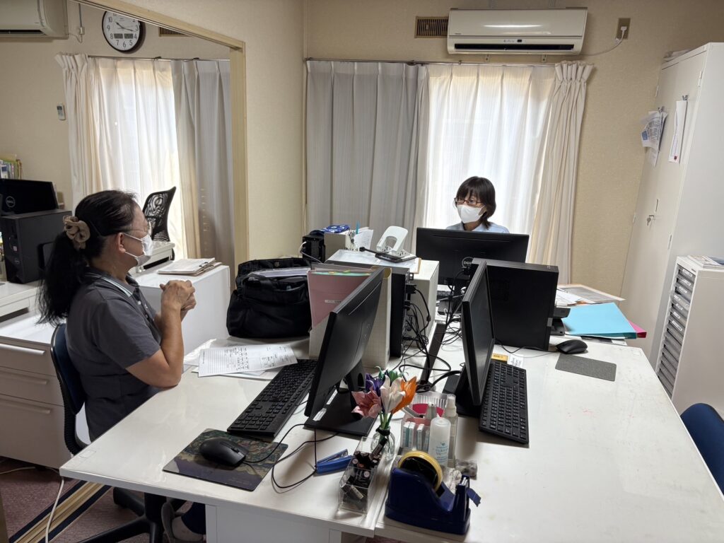 ハピネスアシスト訪問介護やよい台 事務所内風景